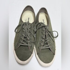 Seavee’s Monterey Suede Sneakers Size: 9.5